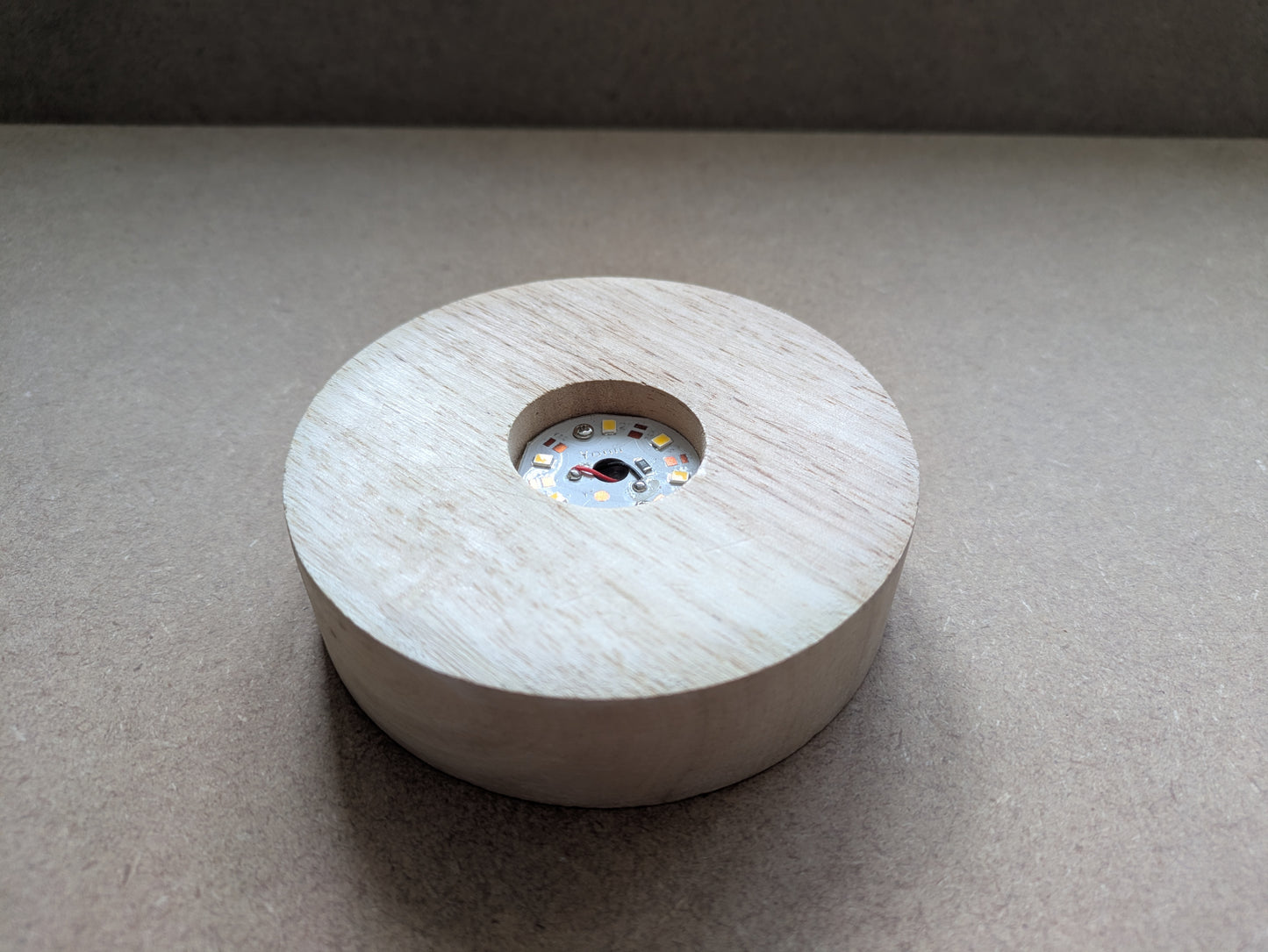 LED Stand - Battery Round